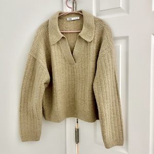 Zara polo sweater size s like new